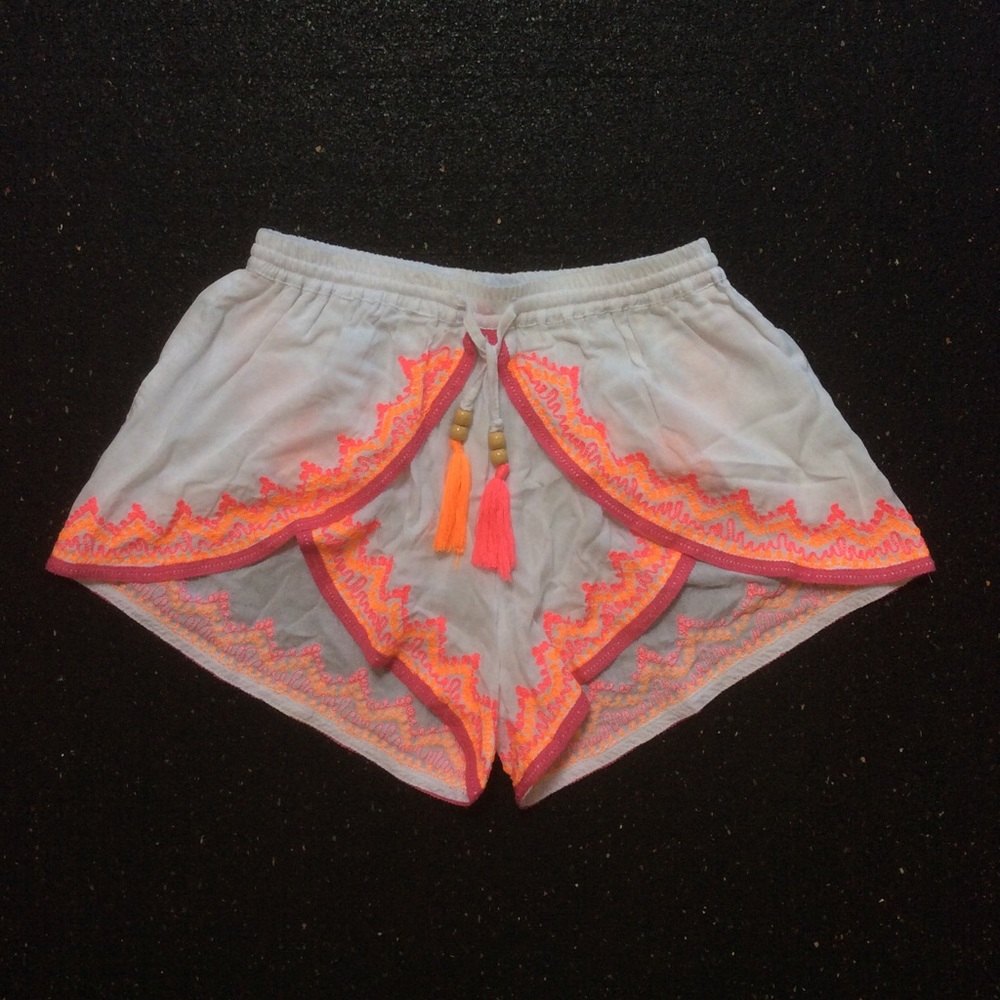 Bali Queen Shorts
